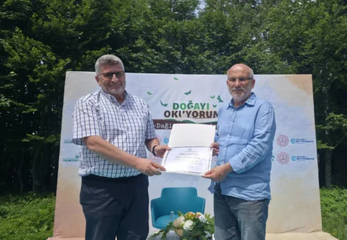 Kocaeli’de Gençler Kuzuyayla’da Kitaplarla Doğayı Keşfetti