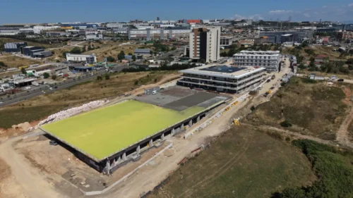 Çayırova Spor Lisesi İnşaatı Hızla Yükseliyor: Bölgenin Yeni Eğitim ve Spor Merkezi