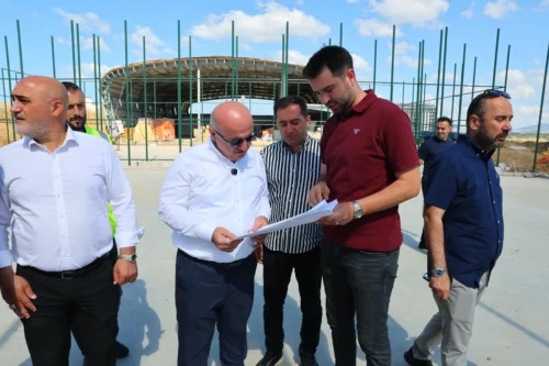 Darıca Atatürk Caddesi Spor Kompleksi Hızla Yükseliyor