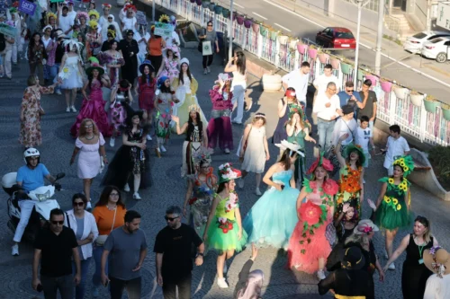 3. Kapanca Sokak Festivali: İzmit, Rengarenk Kostümlerle Karnaval Havasına Büründü
