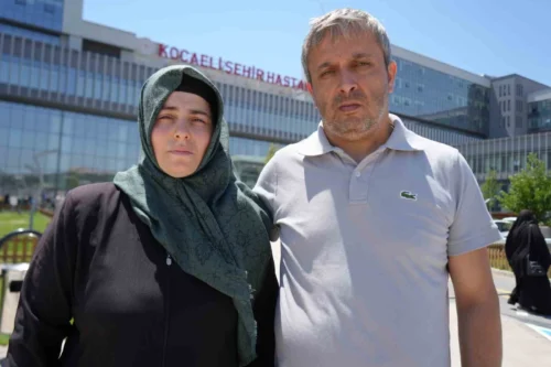 Gebze’de TikTok Beğenisi Kavgası Kanlı Bitti: Lise Öğrencisi Erencan Bıçaklandı, Dalağı Alındı