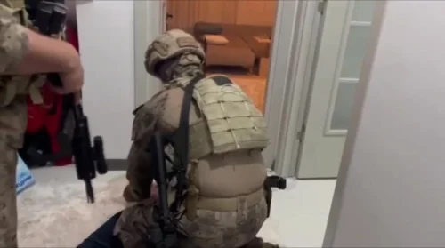 Kocaeli’de 38 Yıl Hapis Cezalı Firari Hükümlü Özel Harekat Operasyonuyla Yakalandı
