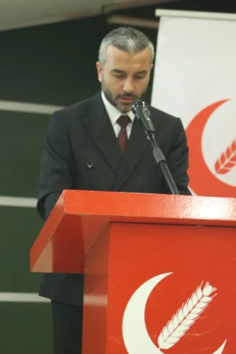MİLLİ GÖRÜŞ’TEN GÖVDE GÖSTERİSİ