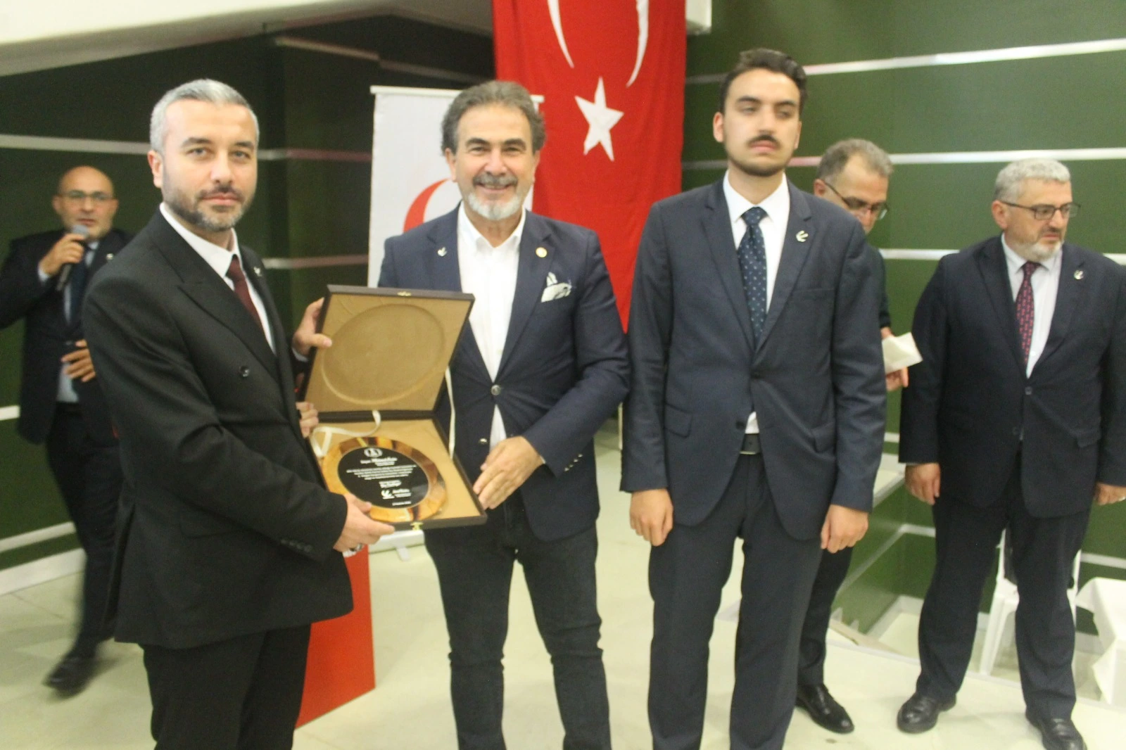 MİLLİ GÖRÜŞ’TEN GÖVDE GÖSTERİSİ MİLLİ GÖRÜŞ’TEN GÖVDE GÖSTERİSİ