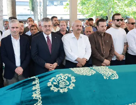 Mehmet Savur Son Yolculuğuna Uğurlandı Mehmet Savur Son Yolculuğuna Uğurlandı