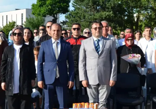 Mutlukent İlkokulu’nda Mezuniyet Coşkusu
