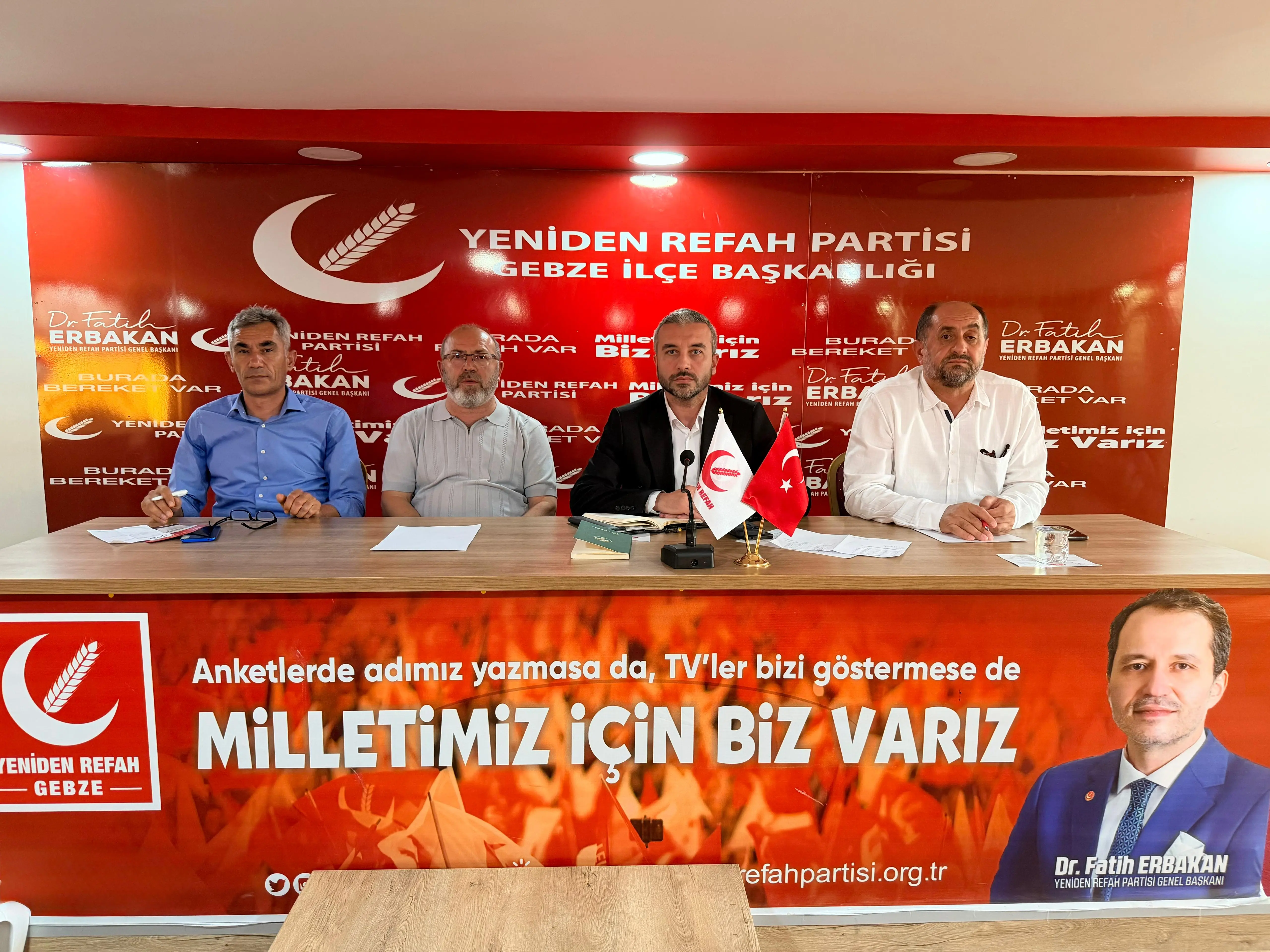 Yeniden Refah Partisi Gebze’de Yeni Dönemin İlk Toplantısı Yapıldı