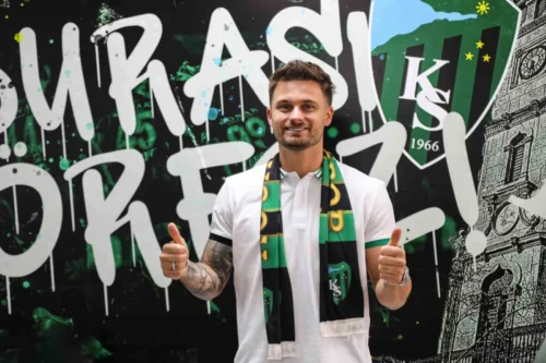 Kocaelispor, Karol Linetty ile Sözleşme Uzattı: 2027’ye Kadar Yeşil-Siyahlı Formayı Giyecek