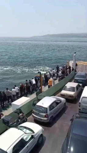 Kocaeli Feribotunda Kahramanlık: Denize Düşen Yolcuyu Büfe Çalışanı Kurtardı