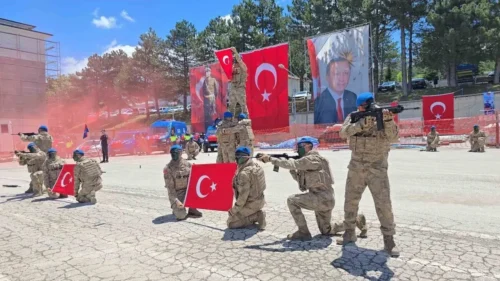 KÖKLÜ ÇINARIN GURUR GÜNÜ