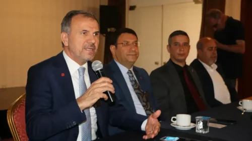 Saadet ve DEVA Partisi Milletvekillerinden Gebze’de Ortak Basın Açıklaması