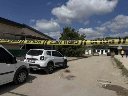 Kocaeli İzmit’te Ayrılık Görüşmesi Kanlı Bitti: 2 Yaralı, 10 Gözaltı