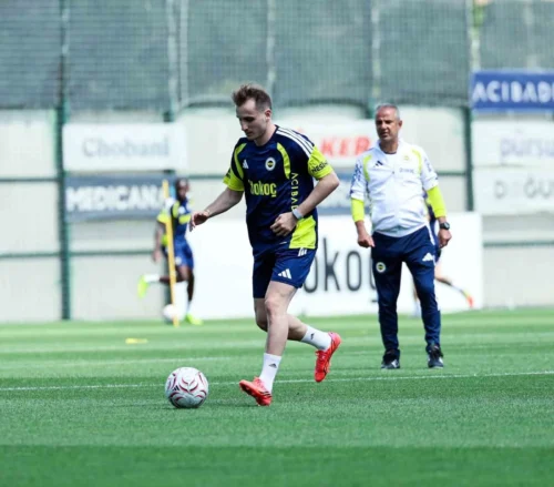 Fenerbahçe Avusturya Kampı Öncesi Son Antrenmanını Tamamladı