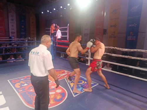 Sultangazi’de Türkiye Profesyonel Kick Boks Şampiyonları Belli Oldu