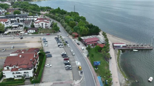 Başiskele Sahil Trafiği Yeniden Düzenlendi: Tek Yön, Otopark ve Bisiklet Yoluyla Daha Güvenli Ulaşım