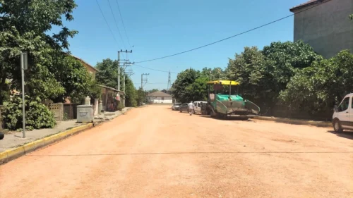 Kocaeli Büyükşehir Kartepe Uzunbey Reform Caddesi’ni Yeniliyor