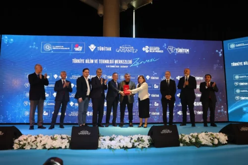 Kocaeli Bilim Merkezi’ne TÜBİTEM’den Yenilikçi Uygulamalar Ödülü