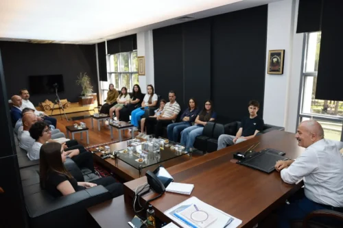 Gebze LGS Birincileri Başkan Büyükgöz’ü Ziyaret Etti: “Teknoloji Üreten Nesiller Olun” Mesajı