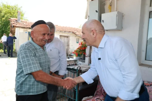 Gebze Belediye Başkanı Zinnur Büyükgöz’den Köy ve Mahalle Ziyaretleri: Projeler ve Vatandaşla İstişare