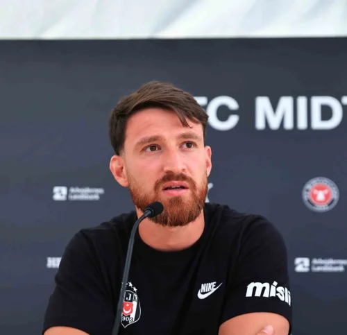 Beşiktaş Teknik Direktörü Italiano: Midtjylland Karşısında Avrupa Ligi Turunu Çok İstiyoruz