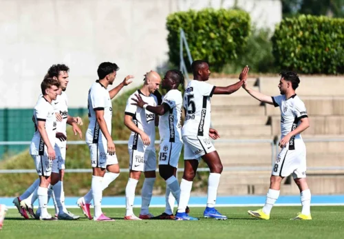 Beşiktaş’tan Slovakya Kampına Galibiyetli Başlangıç: Gyirmot’u 2-1 Yendi