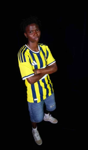 Fenerbahçe Kadın Futbol Takımı, Nijeryalı Forvet Abideen Suliat Olajumoke’yi Renklerine Bağladı