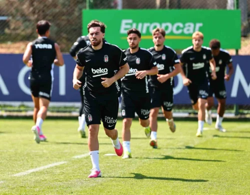 Beşiktaş, UEFA Avrupa Ligi Midtjylland Maçı Hazırlıklarını Sürdürdü