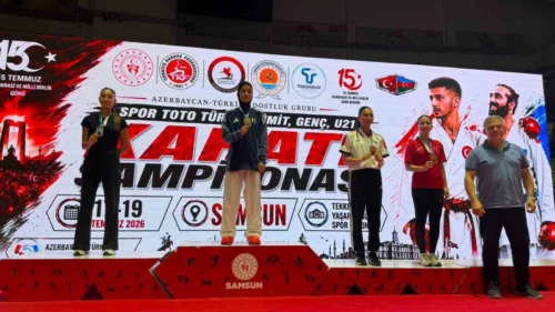Kocaeli Kağıtspor’dan Bir Haftada 10 Türkiye Şampiyonluğu ve Dünya Vizesi
