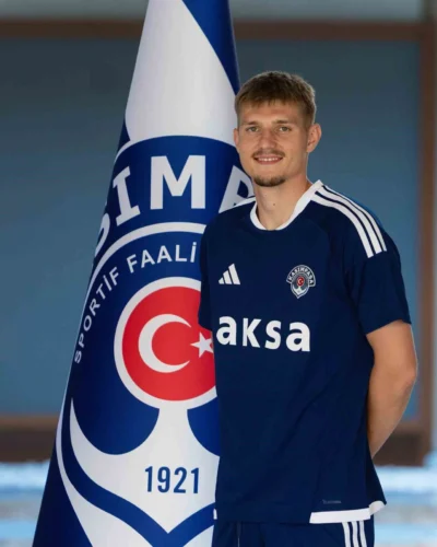 Kasımpaşa, Golcü Adrian Benedyczak ile Kalıcı Sözleşme İmzaladı