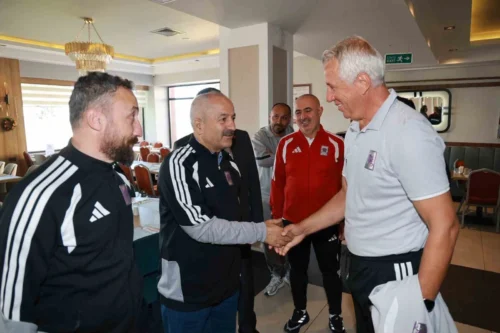 Gebze Belediye Başkanı Zinnur Büyükgöz’den Gebzespor’a Bolu Kampı Desteği