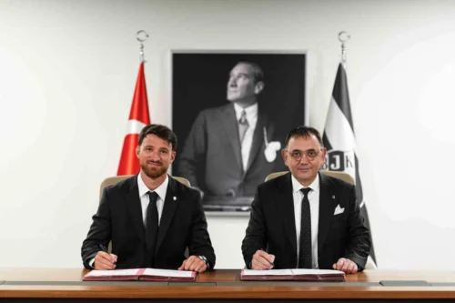 Beşiktaş Salih Özcan Transferini Açıkladı: Milli Orta Saha 3+1 Yıllık Sözleşme İmzaladı