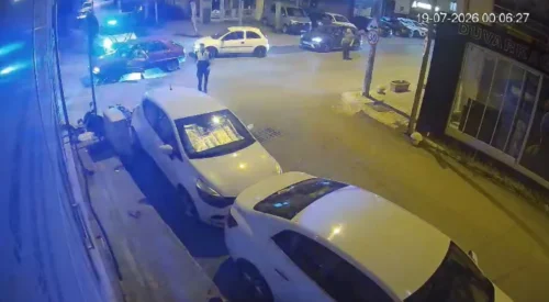 Kocaeli Gebze Motosiklet Kazası: Polis Anında Müdahale Etti, O Anlar Kamerada