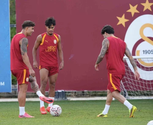 Galatasaray Avusturya Kampı İçin Yola Çıkıyor: İlk Rakip Monza!