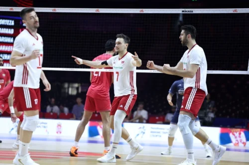 A Milli Erkek Voleybol Takımı İran’ı Mağlup Etti: 2026 VNL’de Tarihi Çeyrek Final!