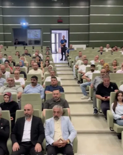 GEBZE’DE BAKKAL VE MARKET İŞLETMECİLERİNE KAPSAMLI GIDA GÜVENLİĞİ EĞİTİMİ