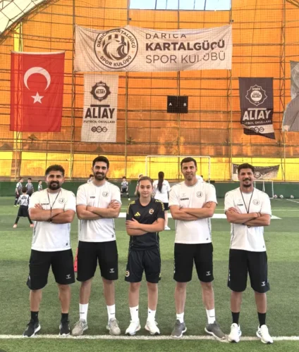 ZEYNEP AKIN’DAN VEFA ZİYARETİ