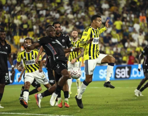Fenerbahçe Konyaspor Maç Sonucu: Süper Lig’de 4-2’lik Galibiyet