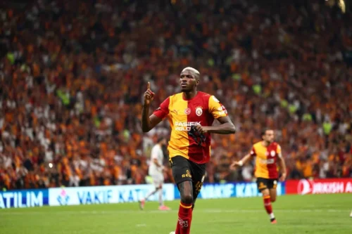 Galatasaraylı Victor Osimhen, Göztepe’ye Gol Attı: Süper Lig’de 5 Gole Yükseldi