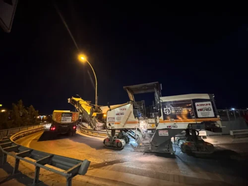 İzmit Adalet Köprüsü Asfaltı Hızla Yenilendi: Kocaeli Büyükşehir Trafiği Aksatmadı