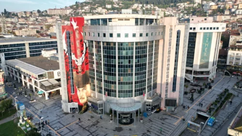 İzmit Belediyesi’nden Ruhsat Müdürlüğü İddialarına Yanıt: Başkan Hürriyet Soruşturma Başlattı