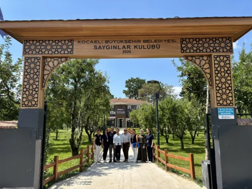 65 Yaş Üstü Gölcük Saygınlar Kulübü Üyelerine Ücretsiz Diş Sağlığı Taraması