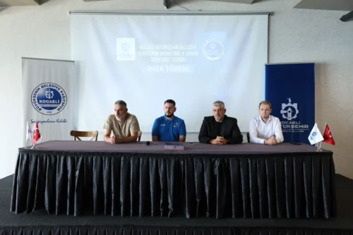 Kocaeli Kağıtspor Basketbol 2. Lig Kadrosunu İmza Töreniyle Tamamladı