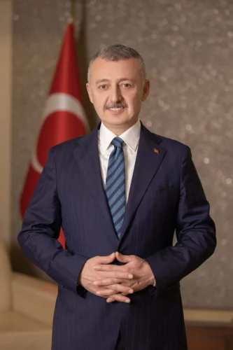 Tahir Büyükakın’dan Kocaeli İçin Anlamlı Mevlid Kandili Mesajı