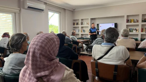 Kocaeli’de 65 Yaş Üstüne Dijital ve Ev Güvenliği Eğitimi