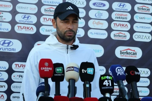 Kocaelispor’da Selçuk İnan’dan Amed Maçı Öncesi Büyük Hedef: “Yine Ligin En Az Gol Yiyen Takımı Olacağız!”