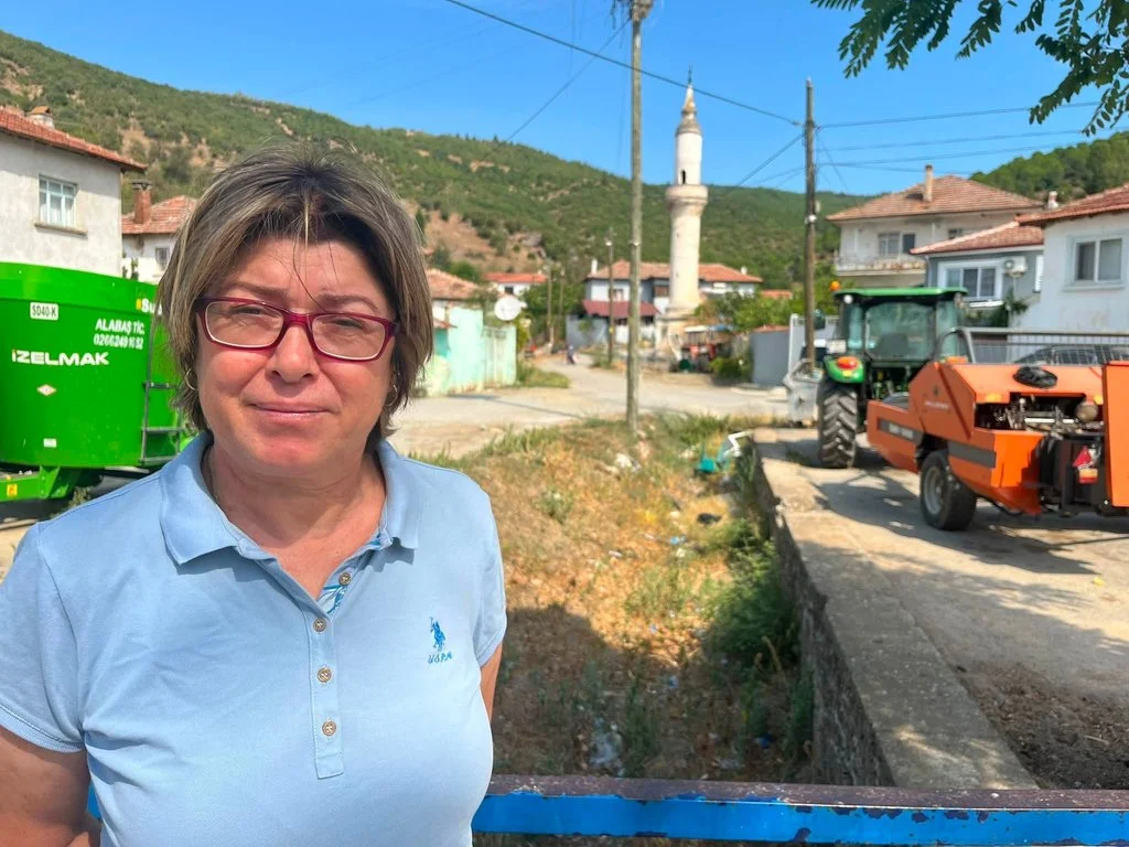 BALIKESİR KEPSUT İLÇESİ BEKTAŞLAR VE TEKKE KÖYÜNDE BELGESEL TADINDA CANLI YAYINLI KÜLTÜR YOLCULUĞU BALIKESİR KEPSUT İLÇESİ BEKTAŞLAR VE TEKKE KÖYÜNDE BELGESEL TADINDA CANLI YAYINLI KÜLTÜR YOLCULUĞU
