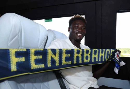 Fenerbahçe, Ganalı Stoper Kojo Peprah Oppong’u Nice’ten Transfer Etti