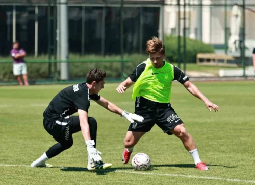 Beşiktaş, Süper Lig Alanyaspor Maçı Hazırlıklarına Ara Vermeden Başladı