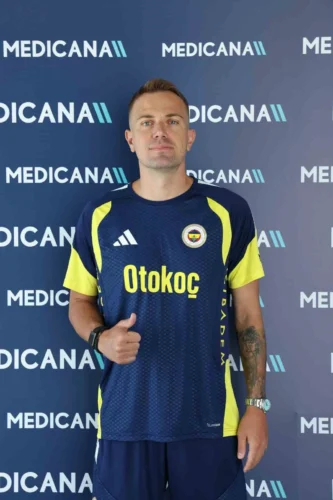 Fenerbahçe’de Mert Günok Şoku: Adale Sakatlığı Nedeniyle Gençlerbirliği Maçında Yok