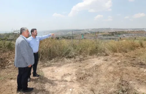 DİLOVASINDA YENİ YOLLAR AÇILIYOR